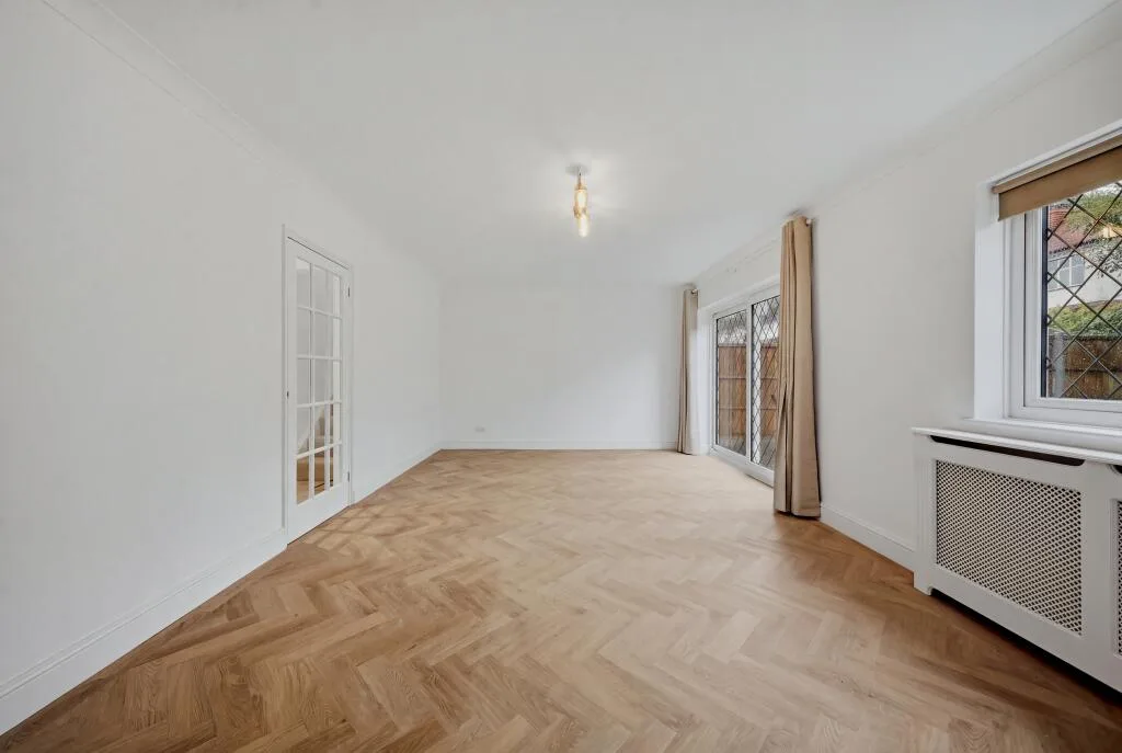 4 bedroom terraced house for rent