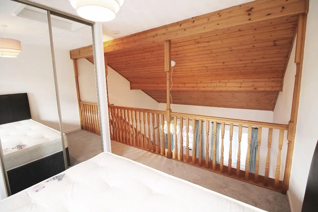 1 bedroom semi-detached house for rent