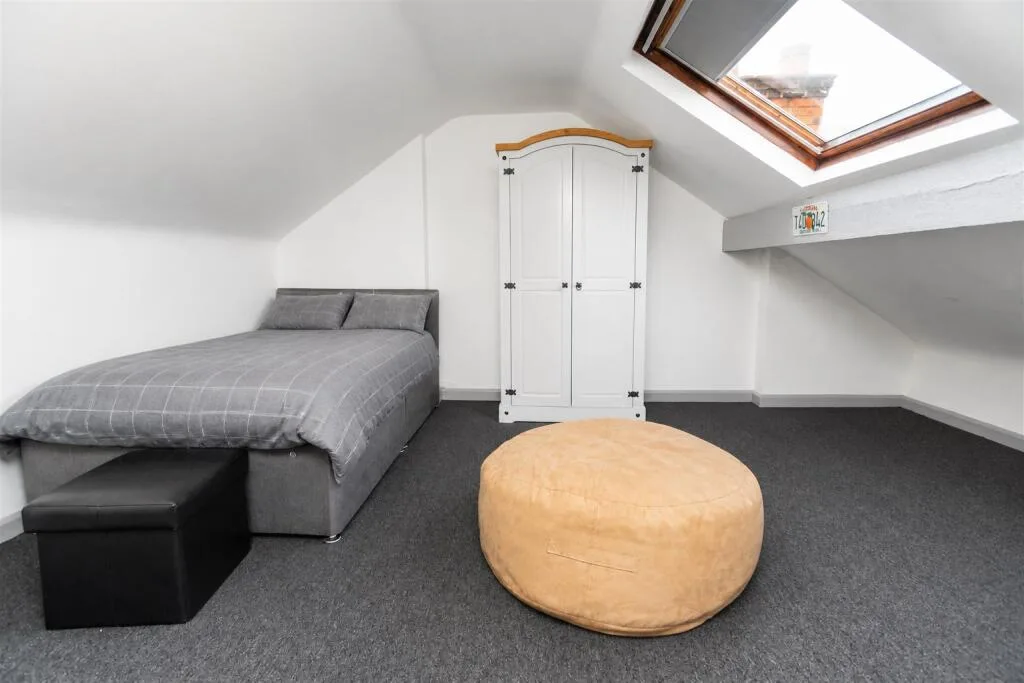 4 bedroom house for rent