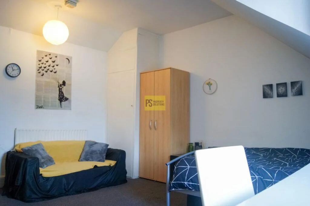 4 bedroom terraced house for rent