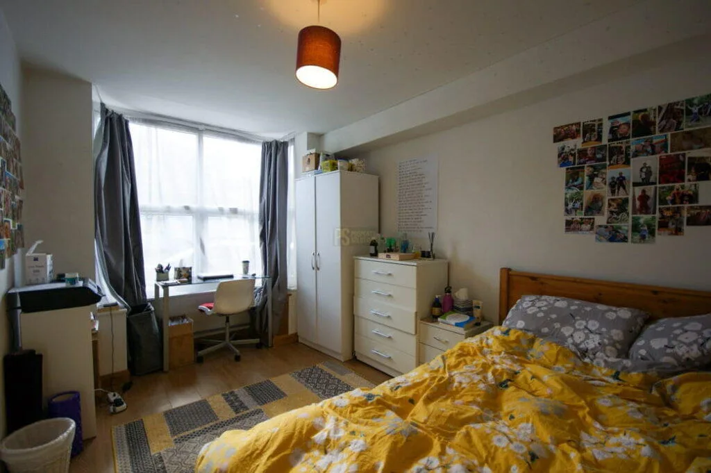 6 bedroom terraced house for rent