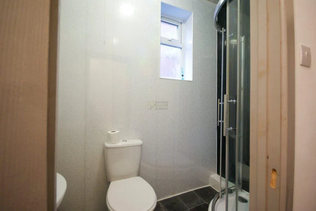 4 bedroom terraced house for rent