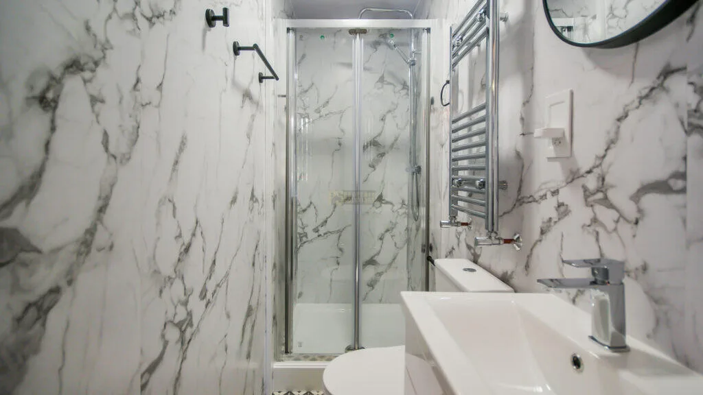 6 bedroom terraced house for rent