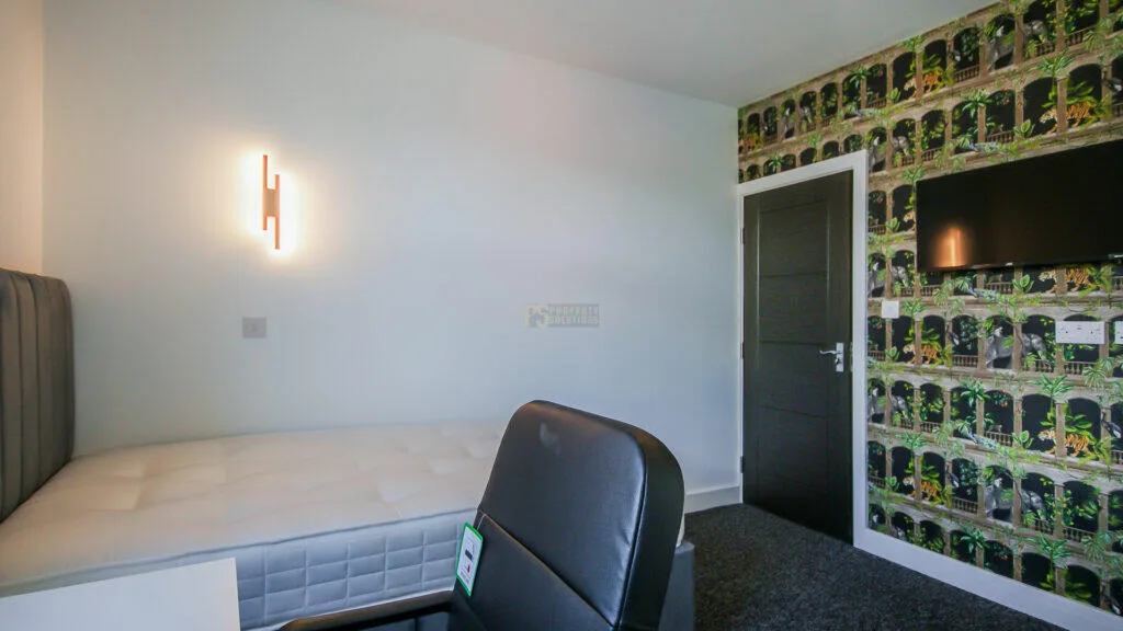 6 bedroom terraced house for rent