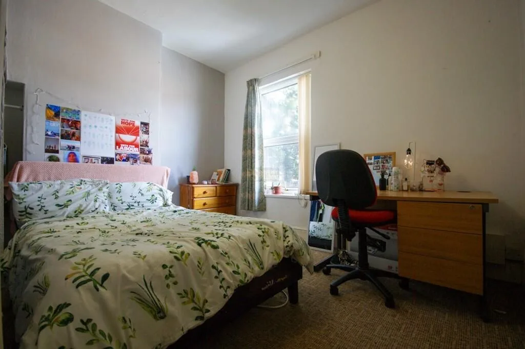 5 bedroom terraced house for rent