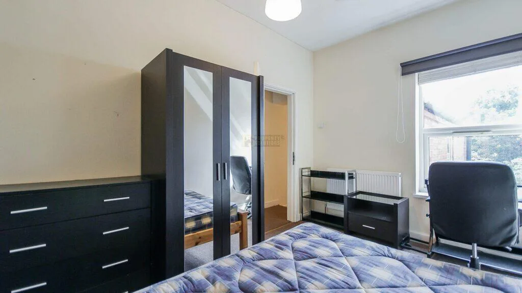 4 bedroom terraced house for rent