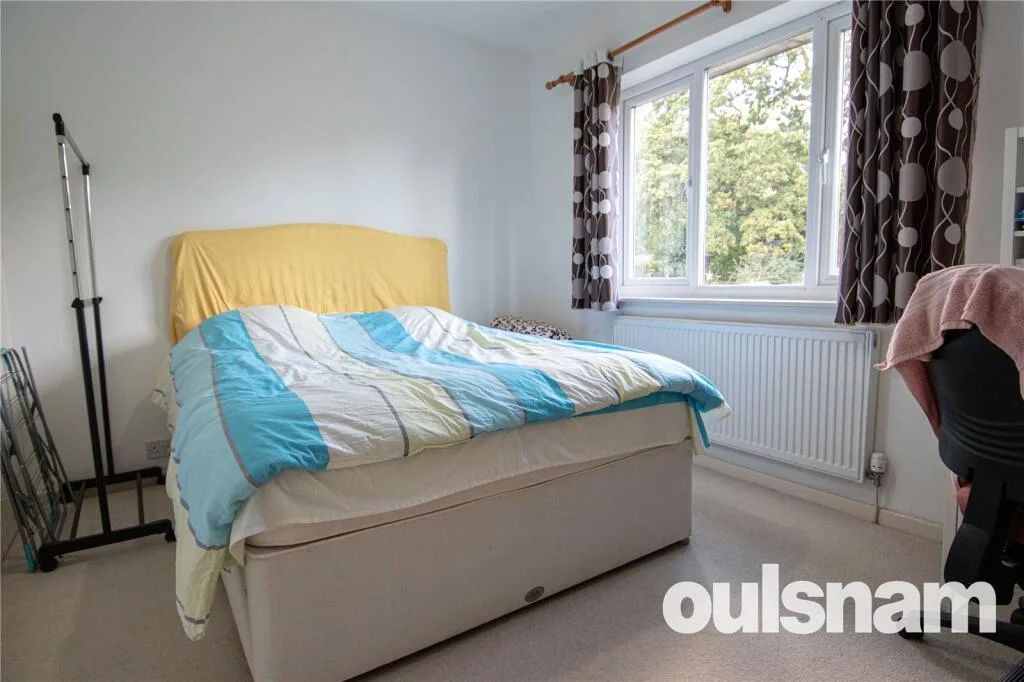 3 bedroom semi-detached house for rent