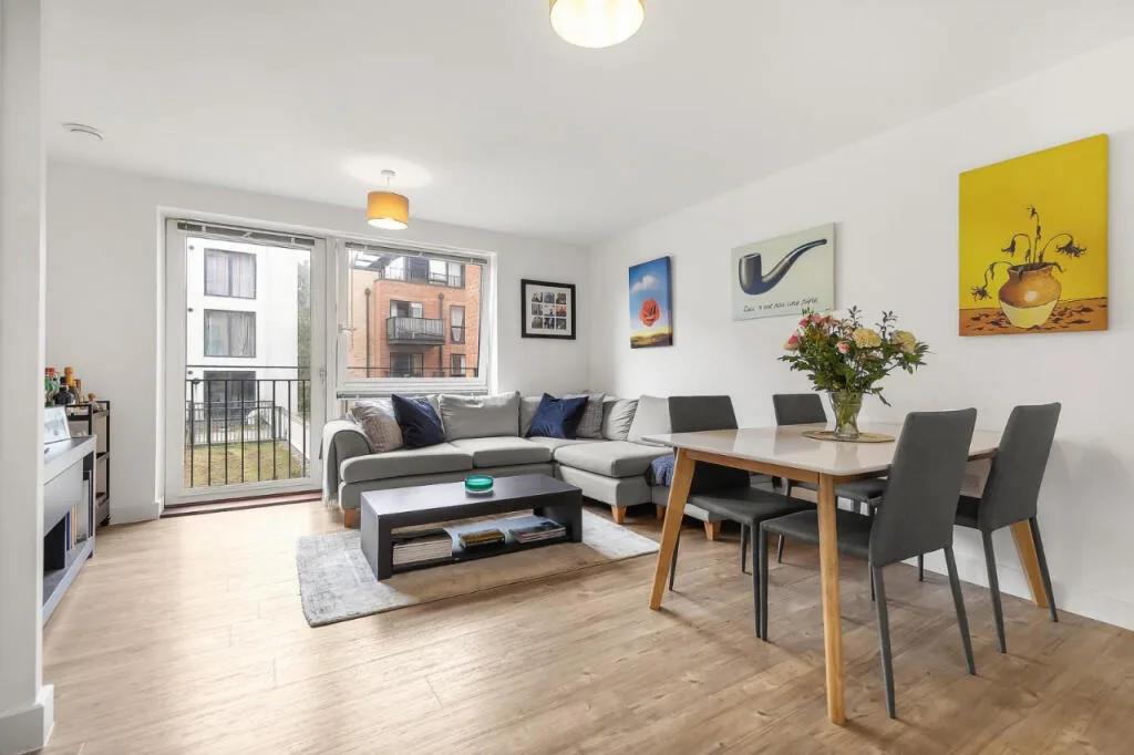 2 bedroom flat for rent