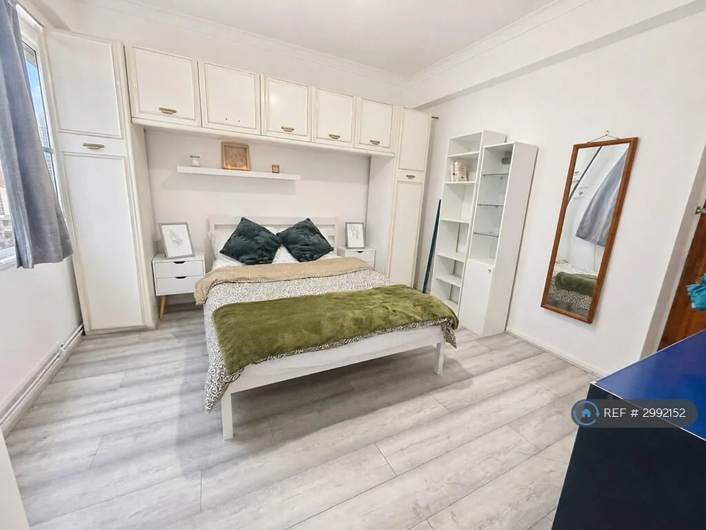3 bedroom flat for rent