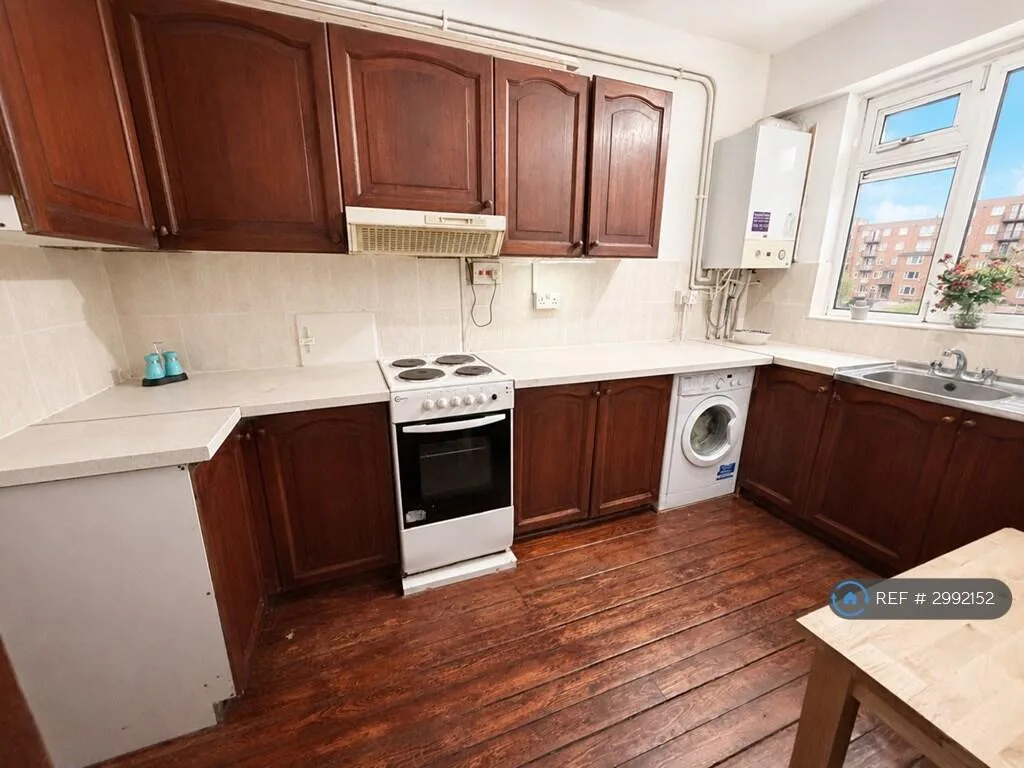 3 bedroom flat for rent