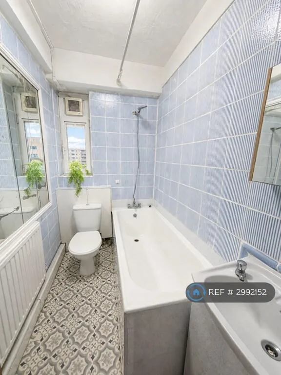 3 bedroom flat for rent
