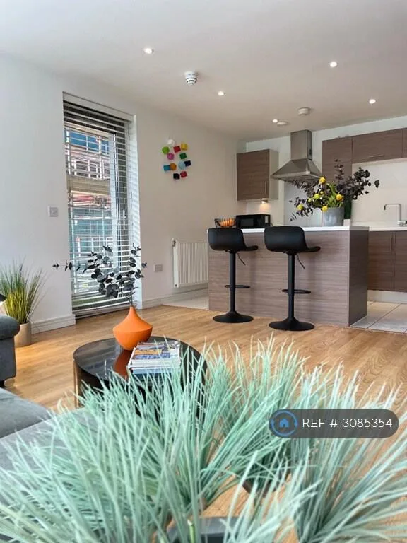 2 bedroom flat for rent