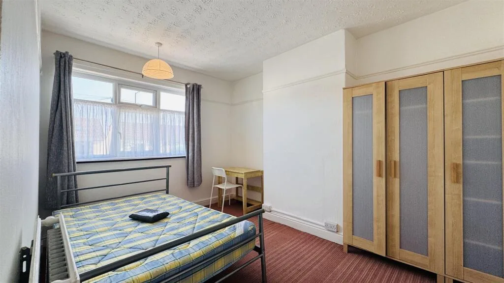 4 bedroom terraced house for rent
