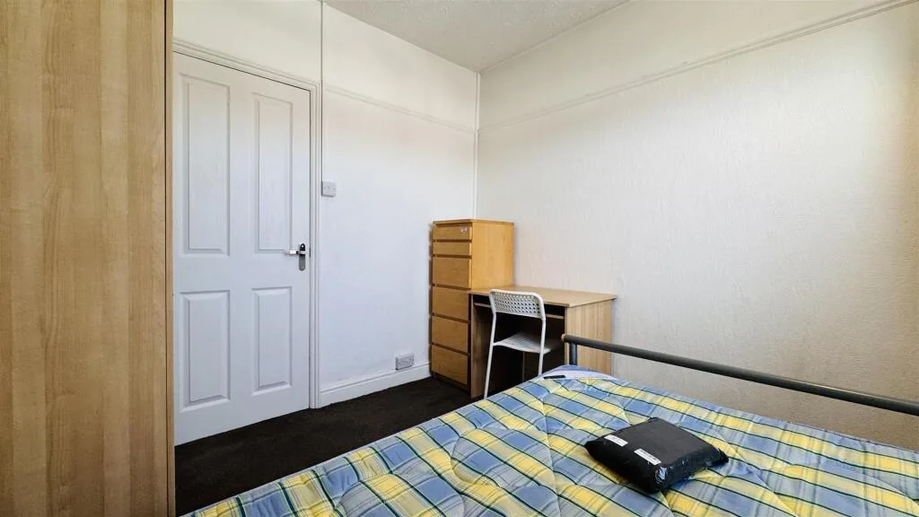 4 bedroom terraced house for rent
