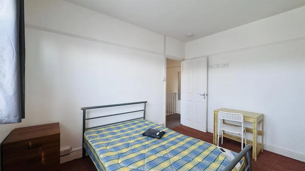 4 bedroom terraced house for rent