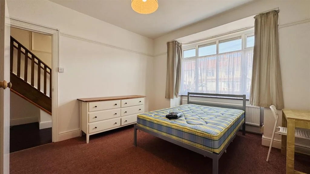 4 bedroom terraced house for rent