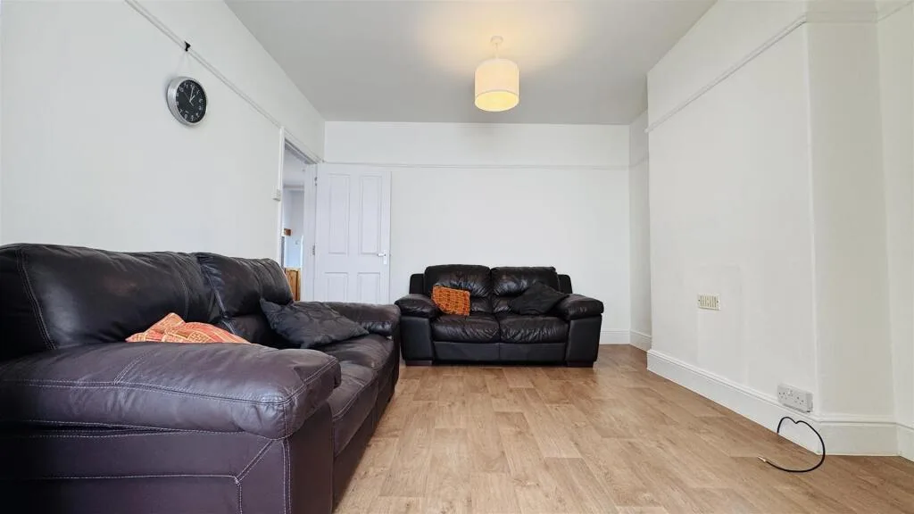 4 bedroom terraced house for rent