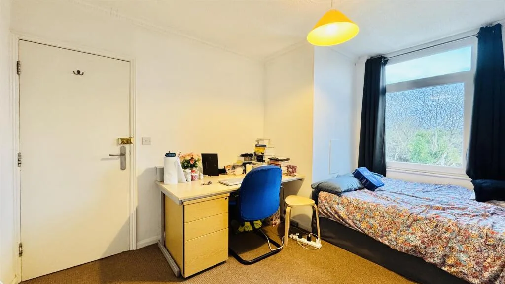 4 bedroom terraced house for rent