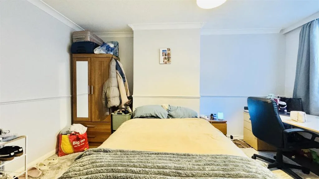 4 bedroom terraced house for rent