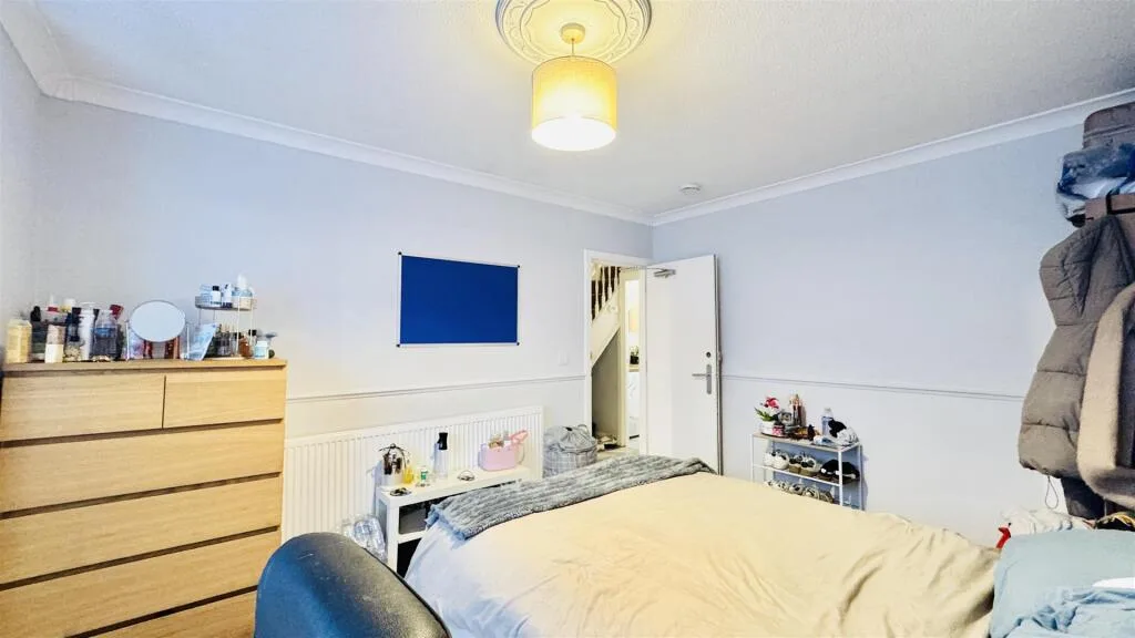 4 bedroom terraced house for rent