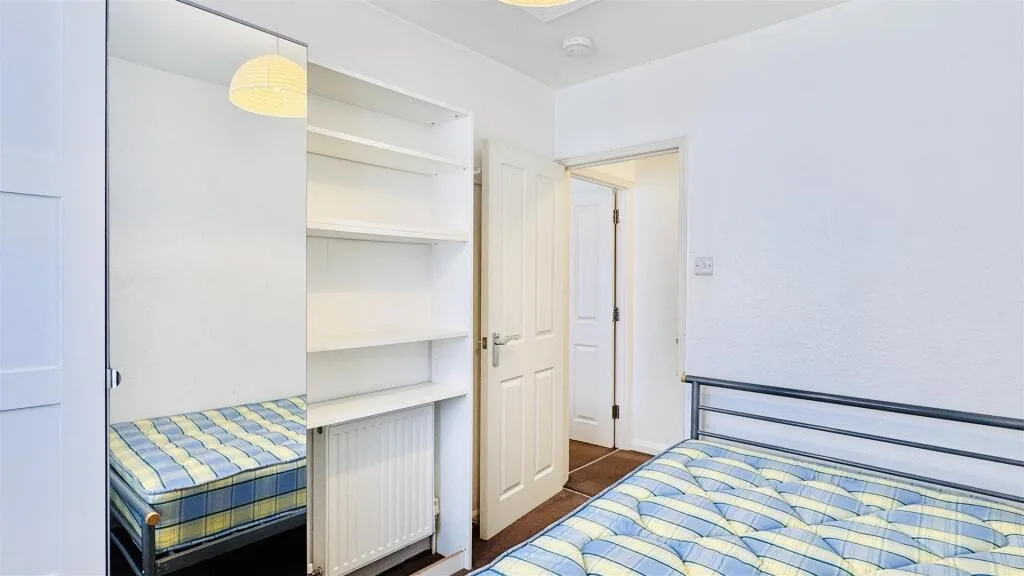 4 bedroom terraced house for rent