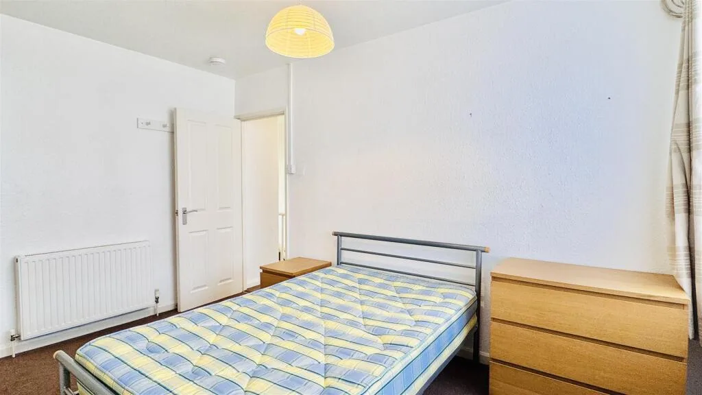 4 bedroom terraced house for rent