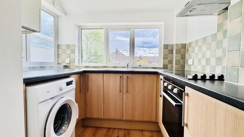 4 bedroom terraced house for rent