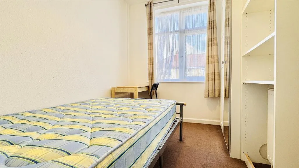 4 bedroom terraced house for rent