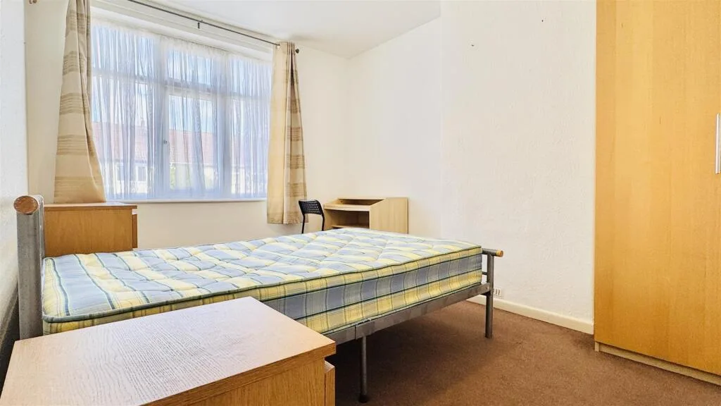 4 bedroom terraced house for rent