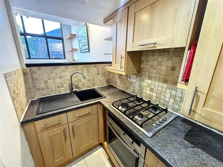 2 bedroom house for rent
