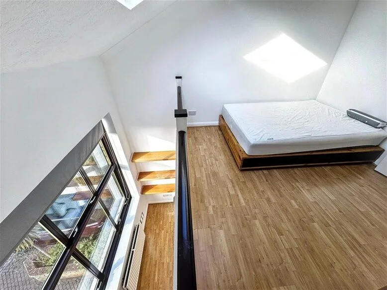 2 bedroom house for rent