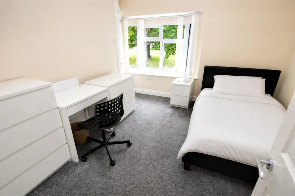 4 bedroom house for rent