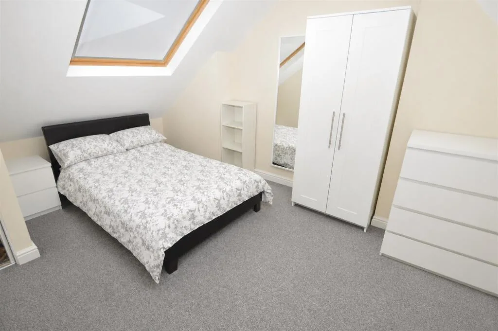 4 bedroom house for rent