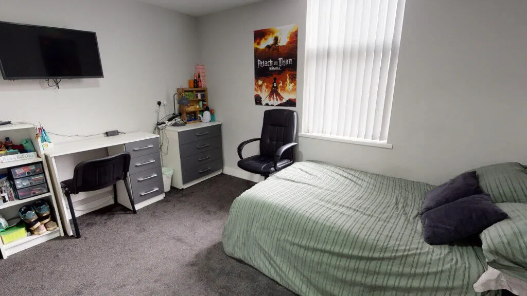 6 bedroom house for rent