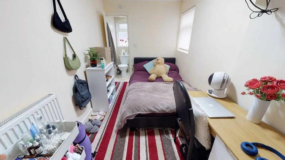 7 bedroom house for rent