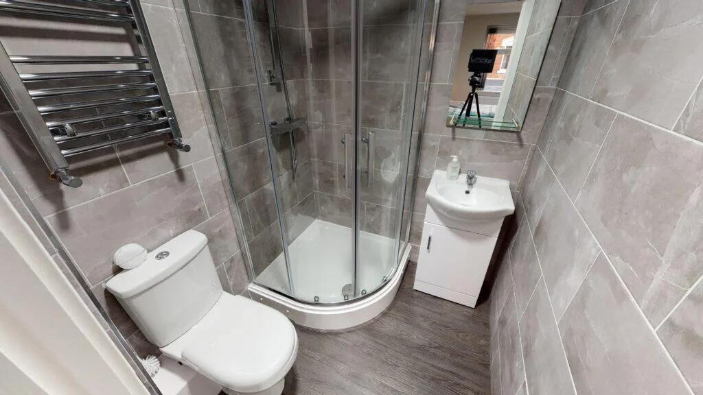 5 bedroom house for rent
