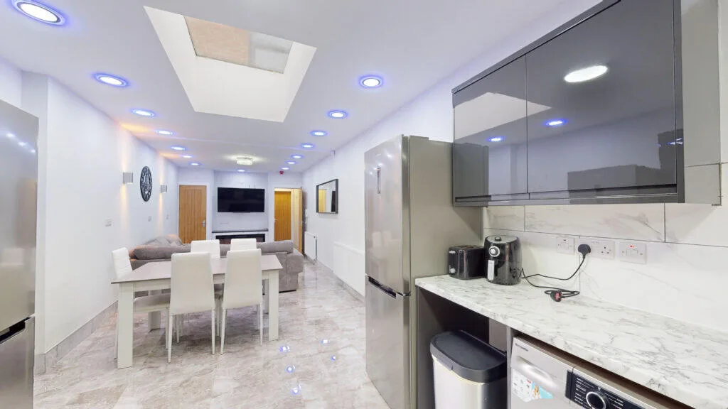 5 bedroom house for rent
