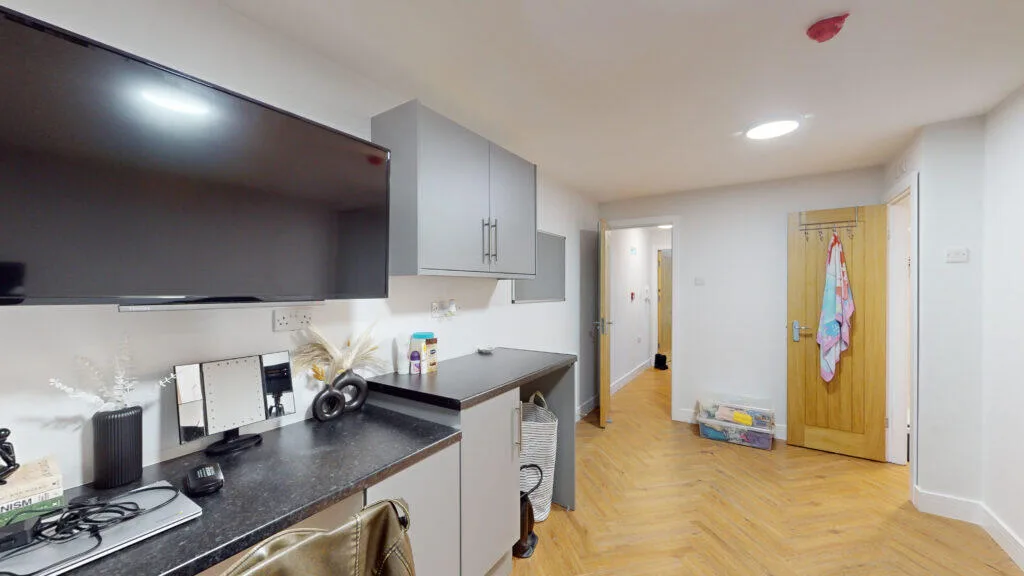 5 bedroom house for rent