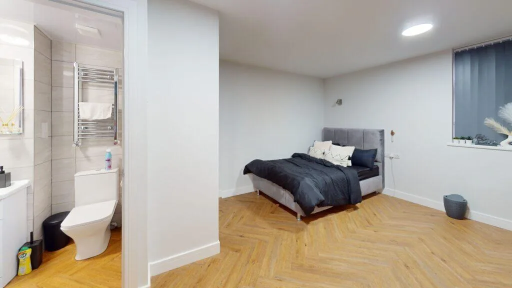 5 bedroom house for rent