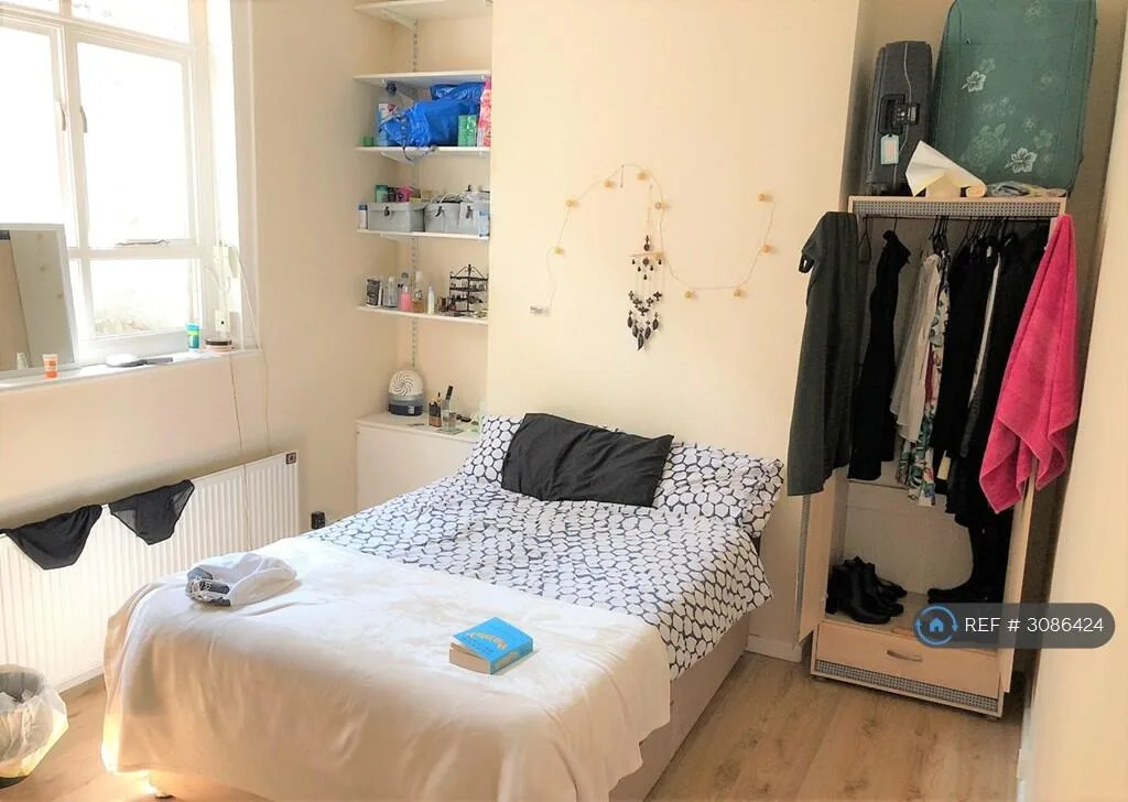 6 bedroom terraced house for rent