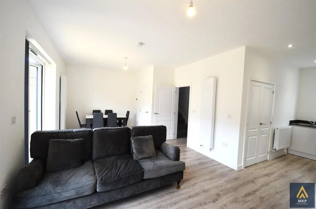 3 bedroom terraced house for rent