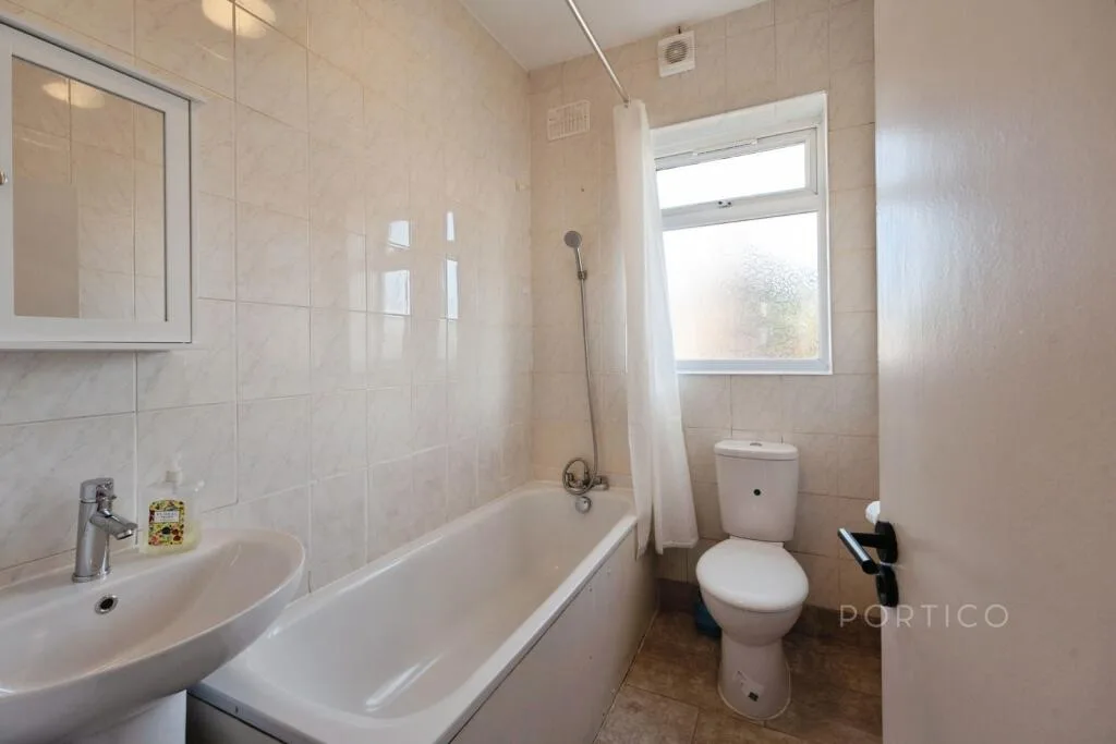 4 bedroom terraced house for rent