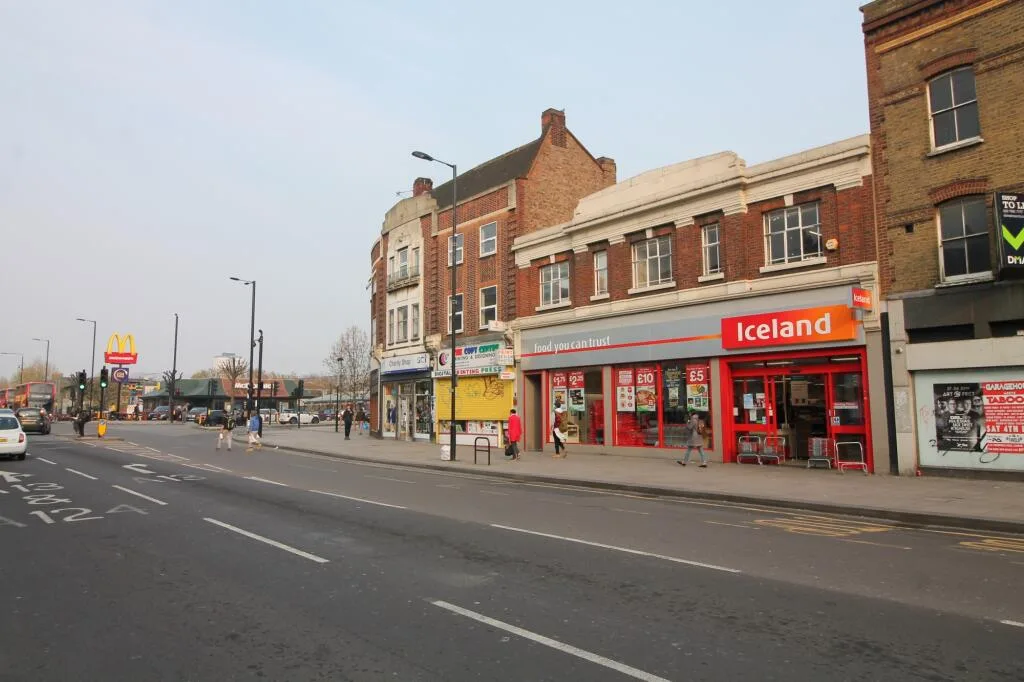 2 bedroom flat for rent