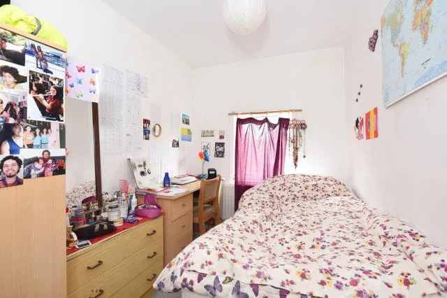 4 bedroom terraced house for rent