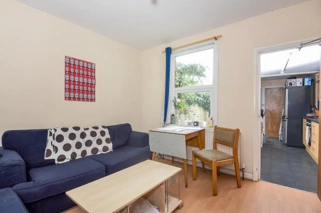 4 bedroom terraced house for rent