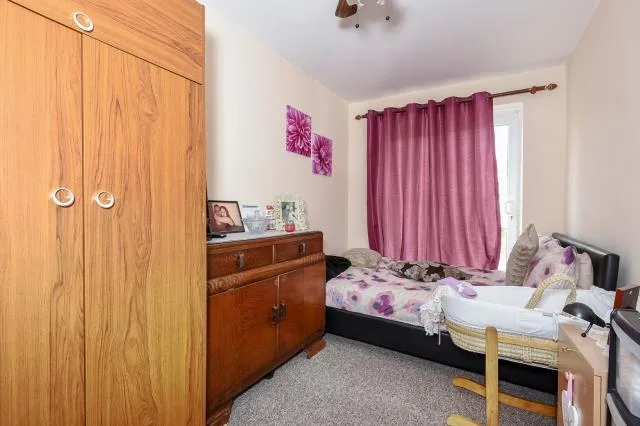 4 bedroom terraced house for rent