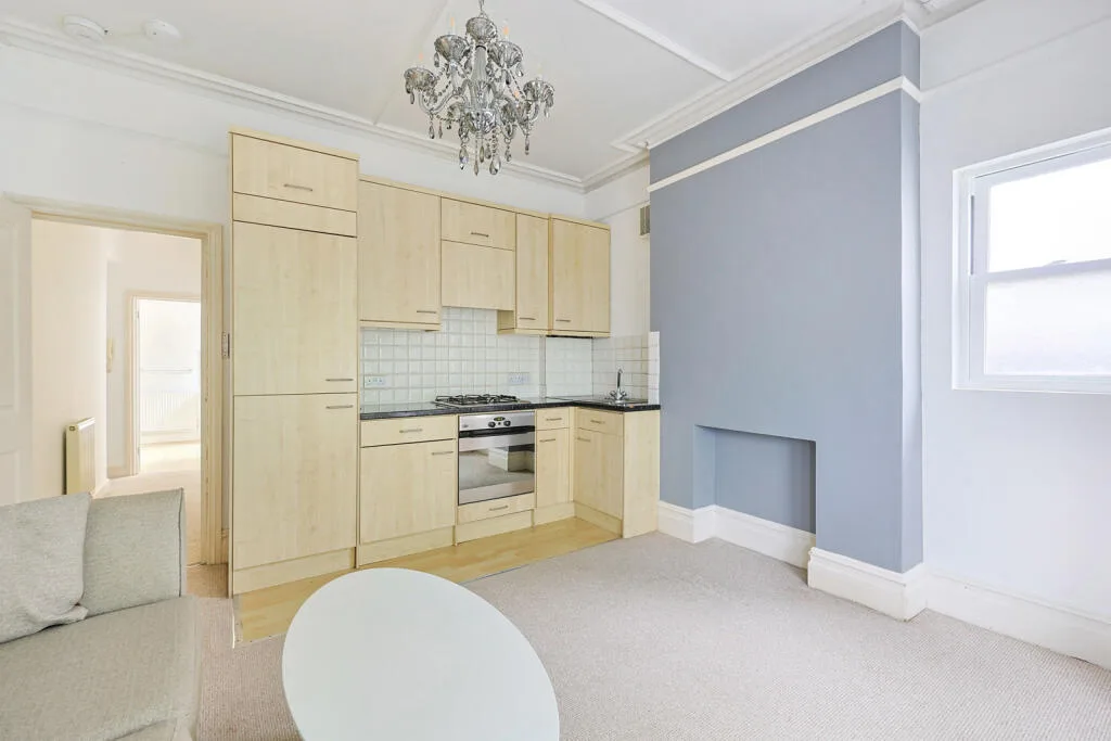 1 bedroom flat for rent