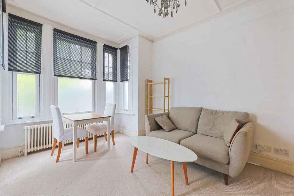 1 bedroom flat for rent