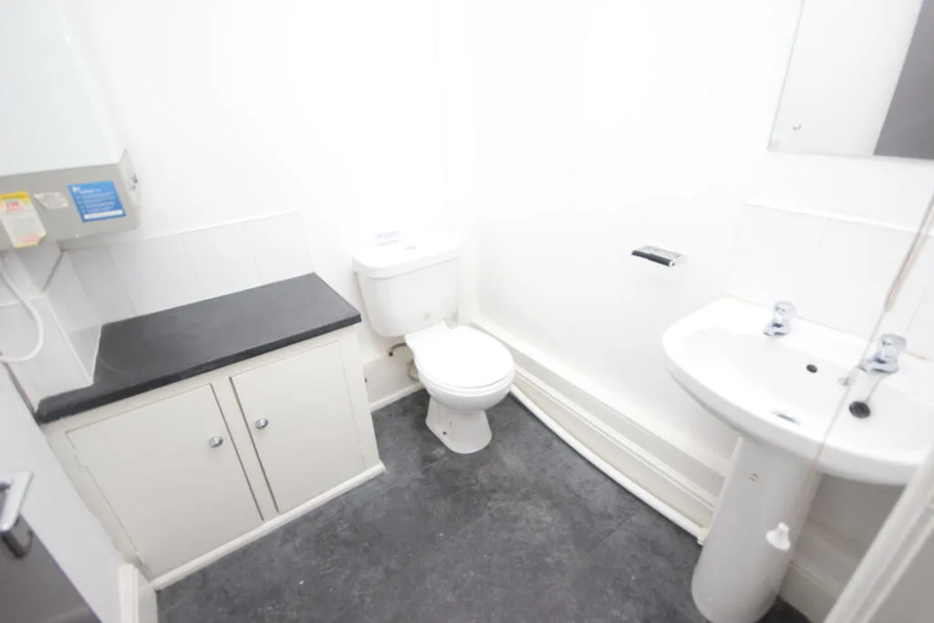 4 bedroom terraced house for rent
