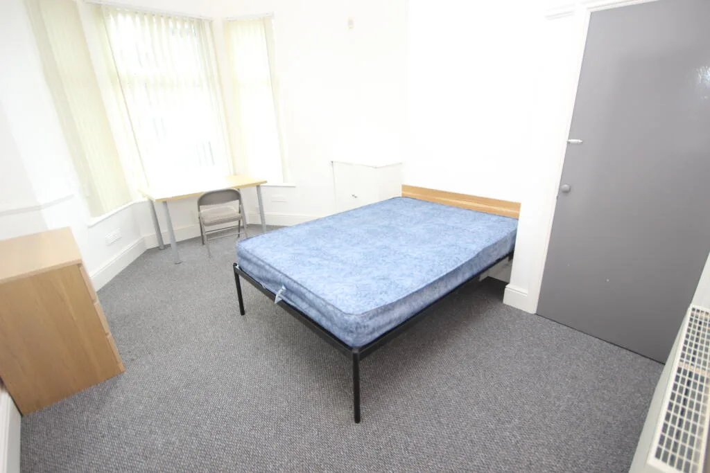 4 bedroom terraced house for rent